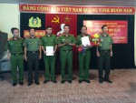 Lãnh đạo Công an tỉnh thưởng nóng Công an huyện Cam Lộ