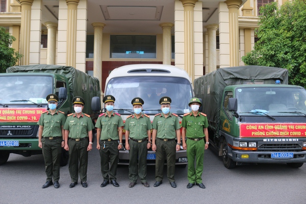 Công an tỉnh Quảng Trị hỗ trợ nhu yếu phẩm ủng hộ người dân TP Hồ Chí Minh