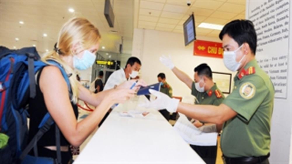 Góp phần thu hút người nước ngoài nhập cảnh Việt Nam, tạo động lực thúc đẩy ngành du lịch